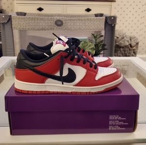 Nike SB Dunk low
